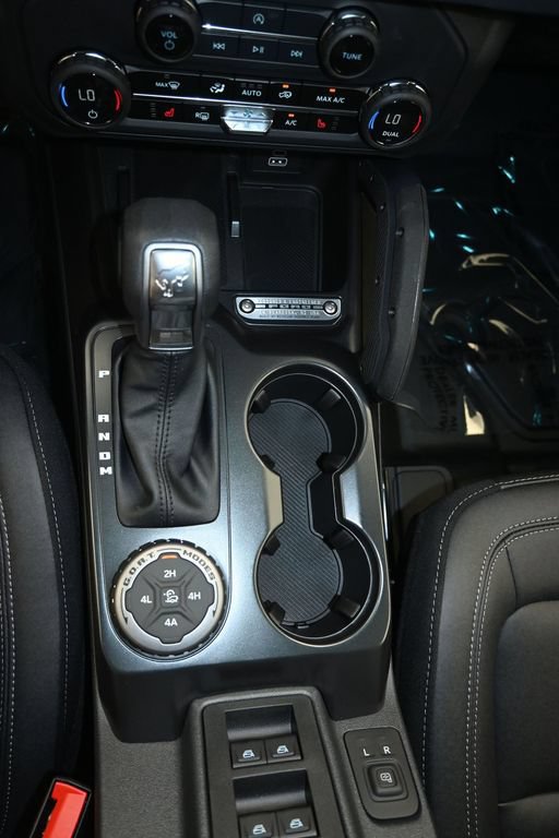 New 2026 Ford Bronco Big Bend w/ Black Diamond Package AWD/4WD image 19