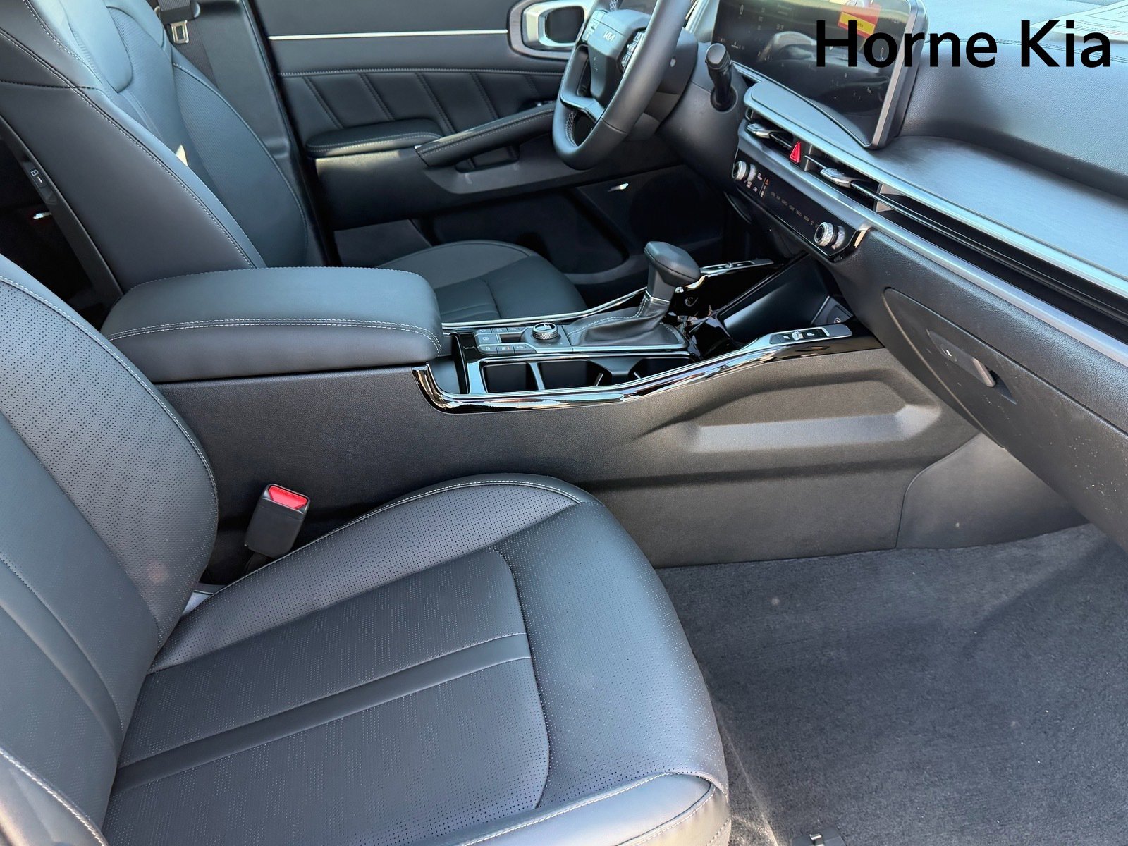 New 2026 Kia Sorento SX image 11