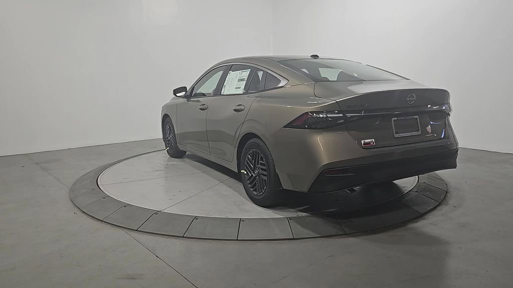 New 2026 Nissan Sentra SV image 3