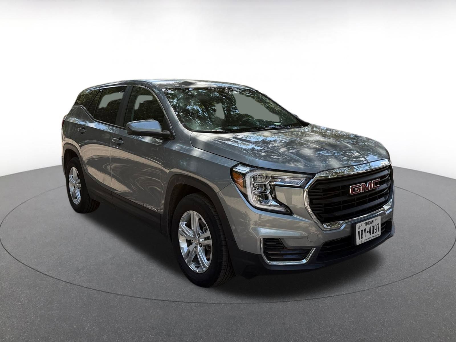 Used 2024 GMC Terrain SLE