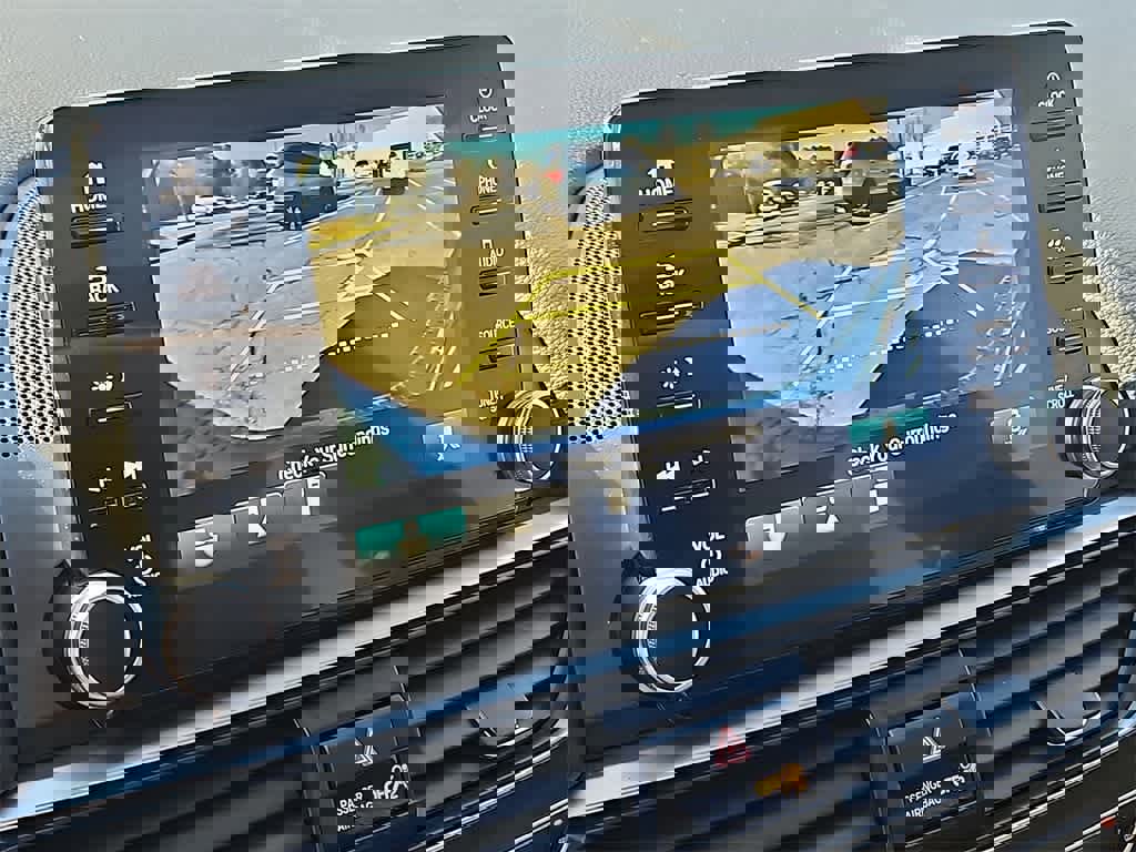 Used 2019 Honda Accord EX image 17