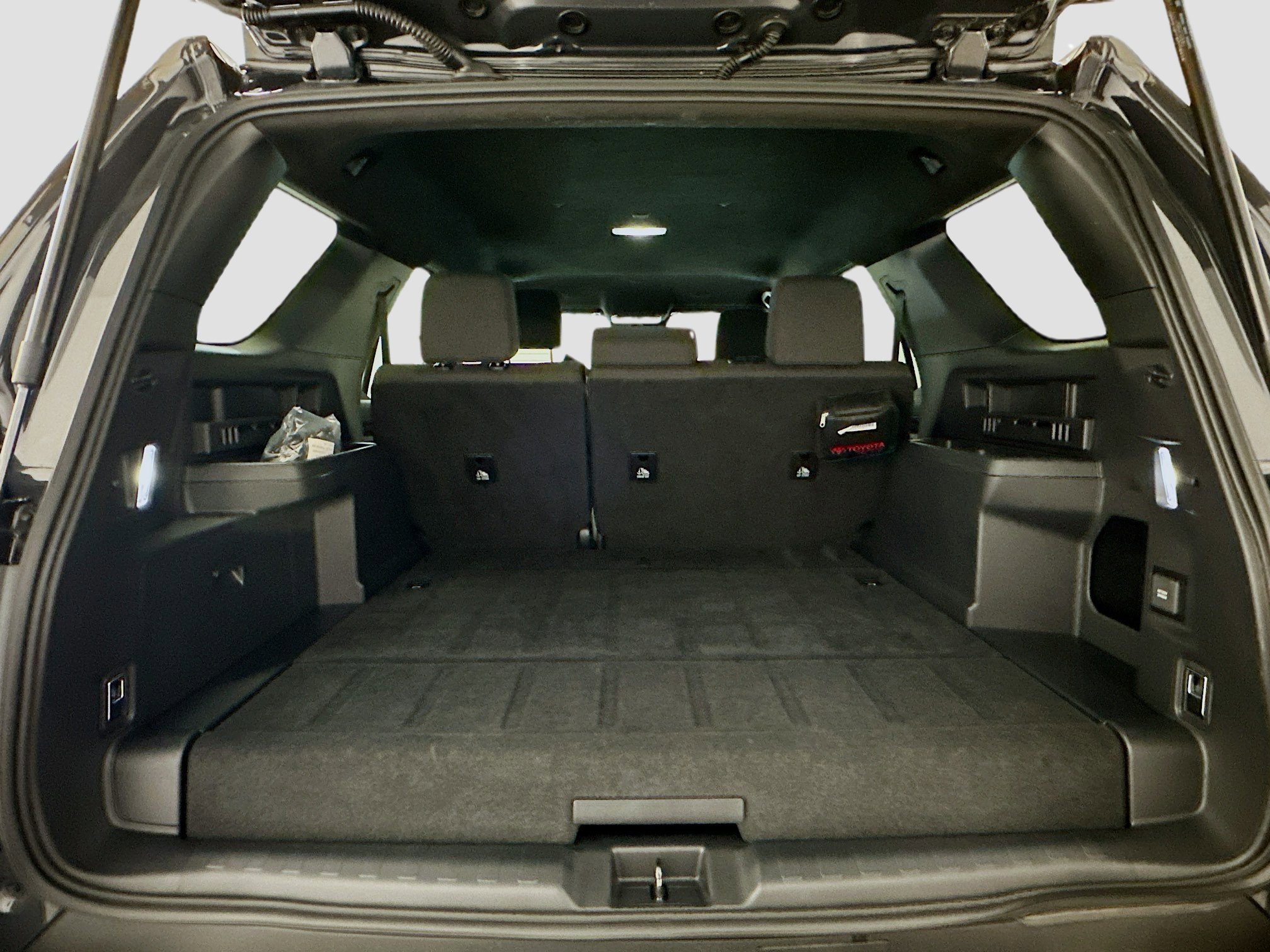 Used 2025 Toyota 4Runner TRD Off-Road image 30