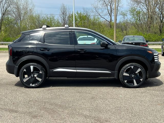 New 2026 Nissan Kicks SR w/ Cold Weather Package FWD image 43