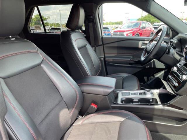 Used 2023 Ford Explorer ST-Line w/ Class IV Trailer Tow Package image 9