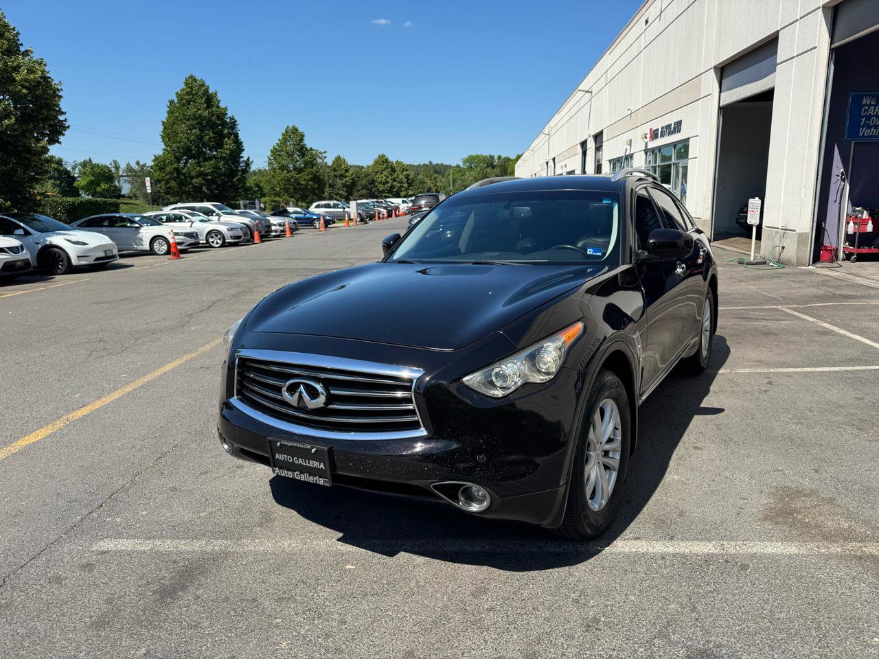 Used 2012 INFINITI FX35 AWD w/ Premium Pkg image 32