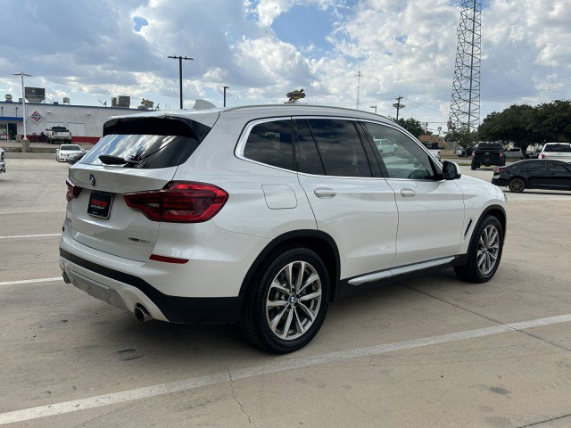 Used 2019 BMW X3 sDrive30i w/ Premium Package image 9