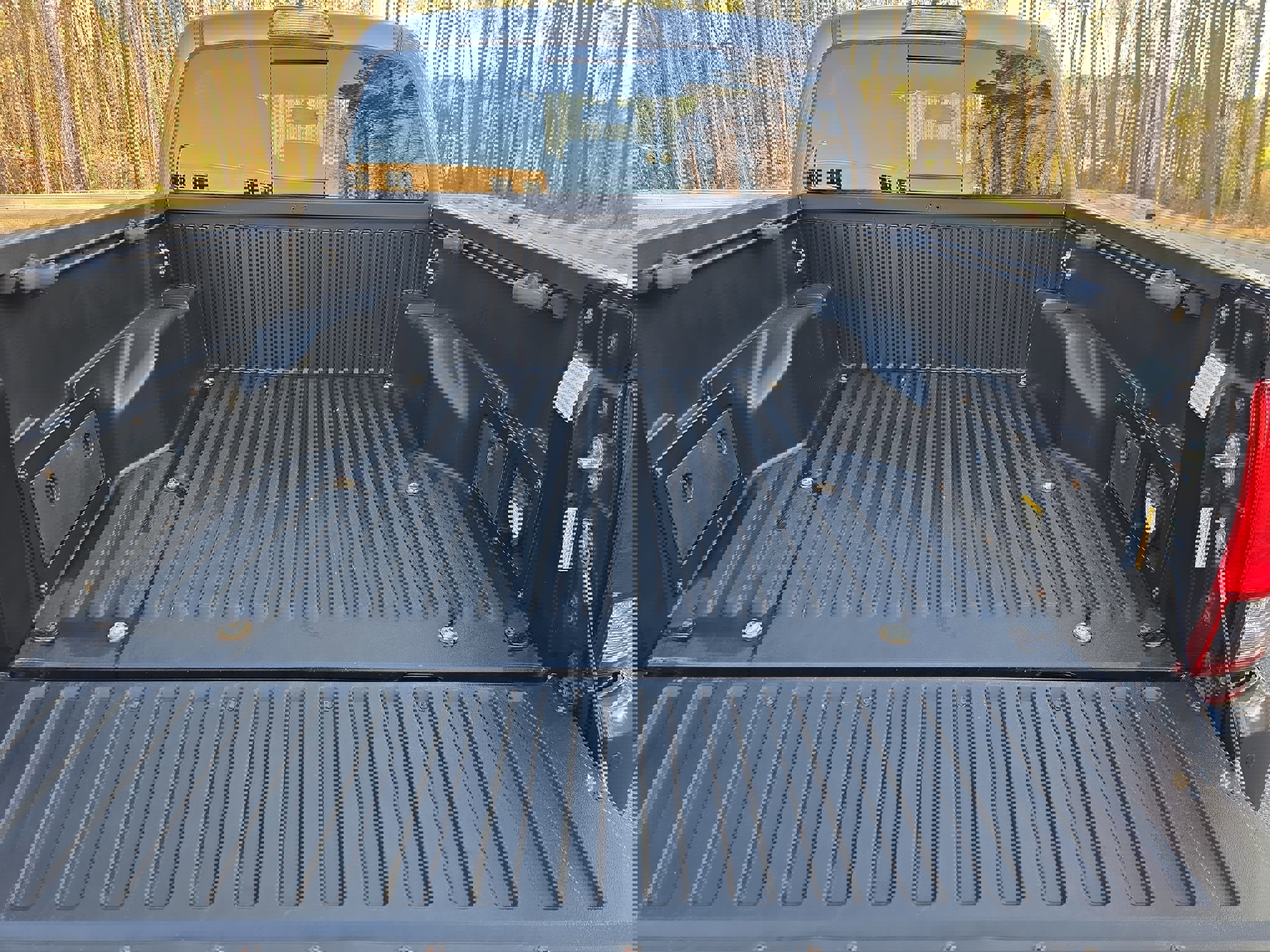 Used 2017 Toyota Tacoma TRD Sport image 13