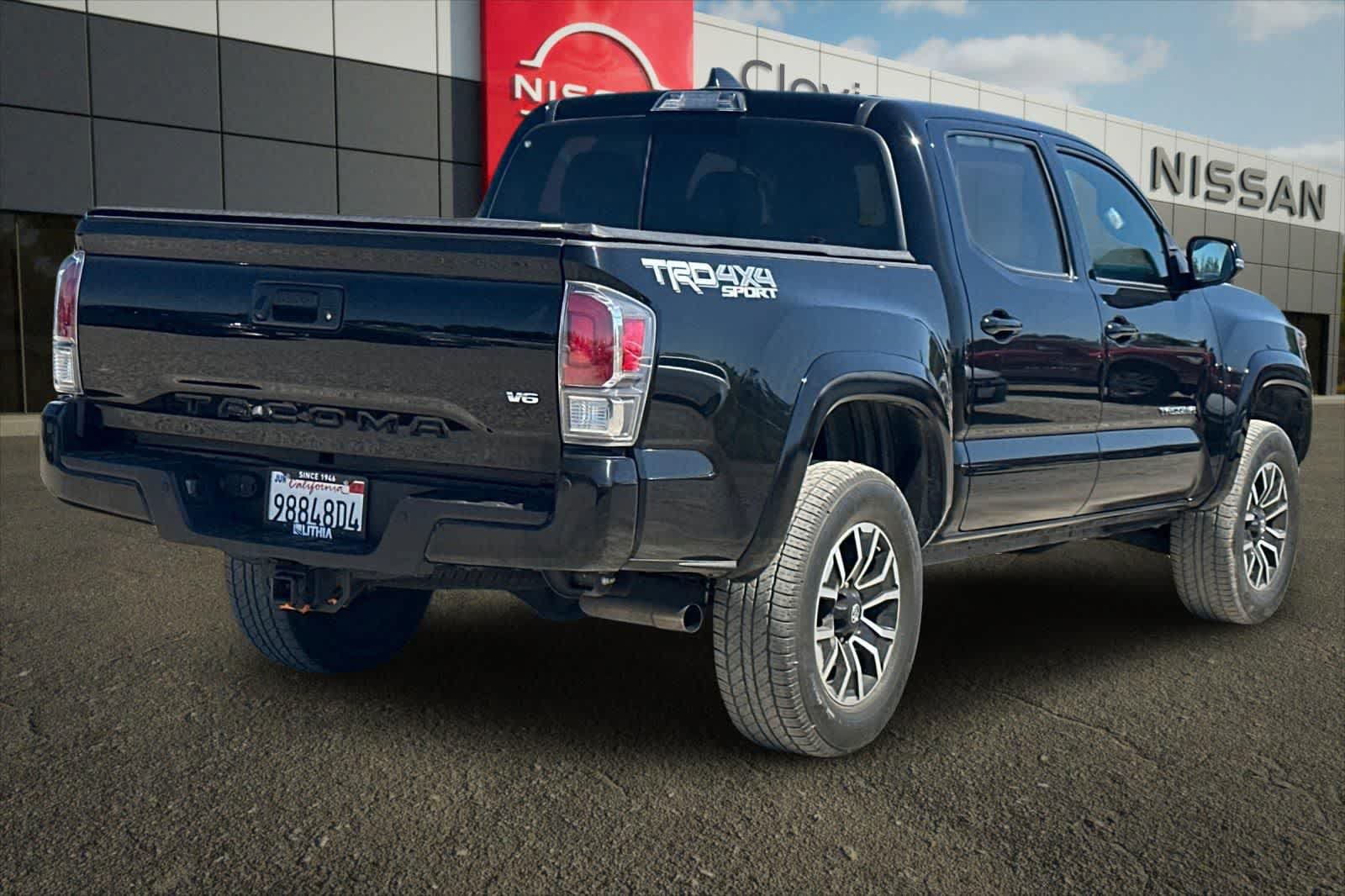 Used 2023 Toyota Tacoma TRD Sport w/ Advanced Technology Package AWD/4WD image 3