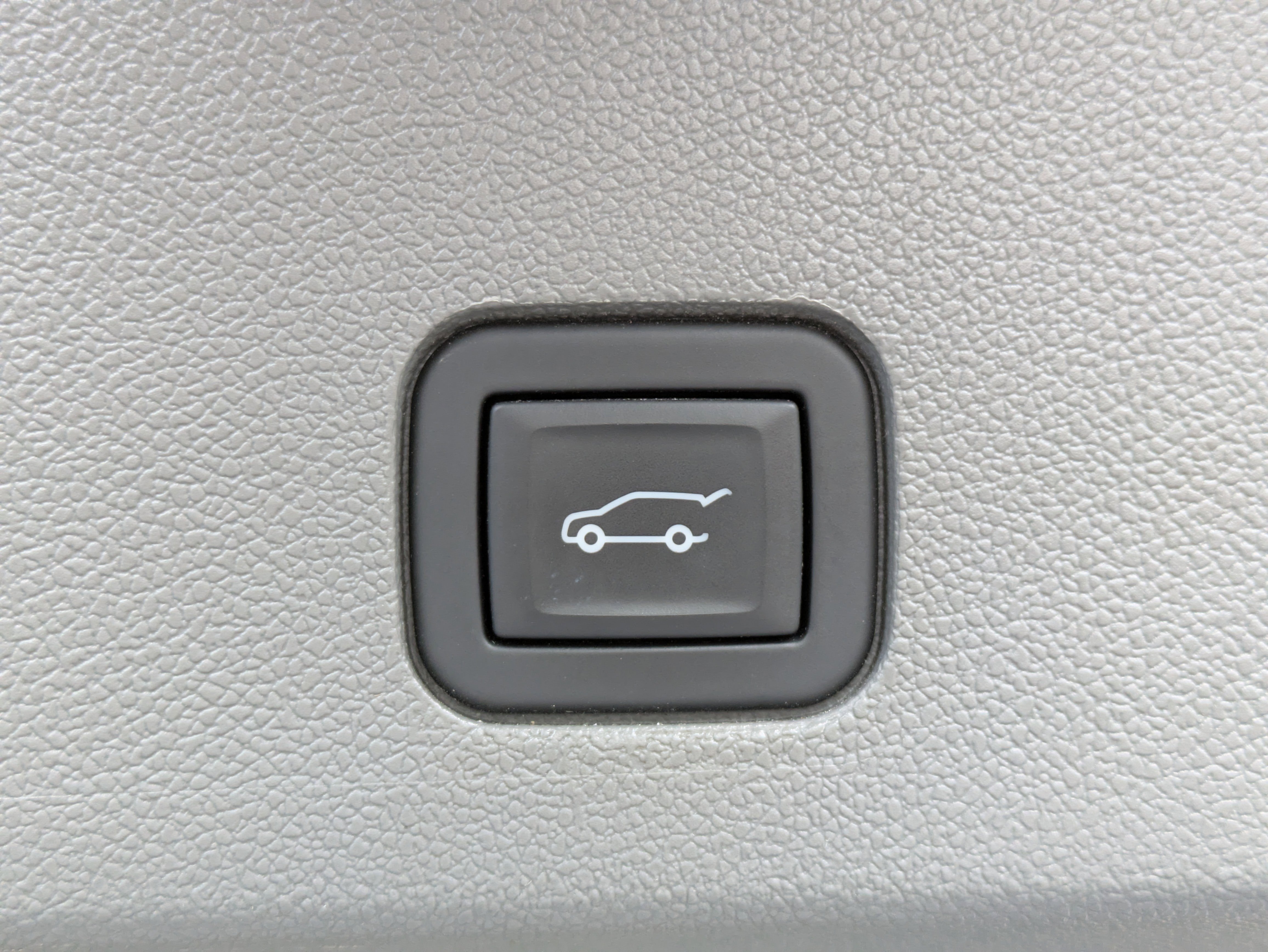 Certified 2024 Cadillac XT6 Premium Luxury image 12