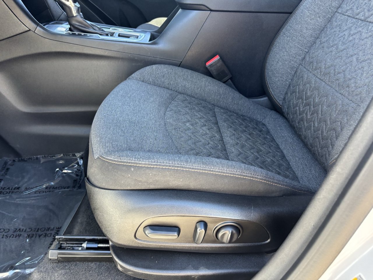 Used 2022 Chevrolet Equinox LT FWD image 18