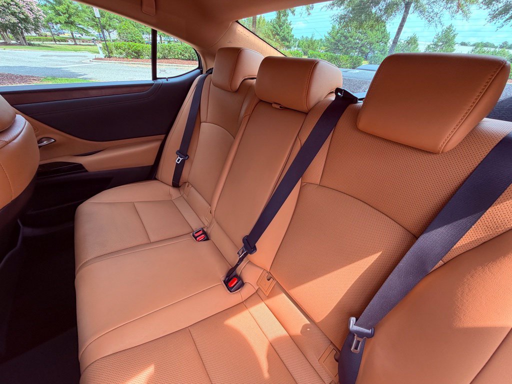 Certified 2024 Lexus ES 350 w/ Premium Package FWD image 14