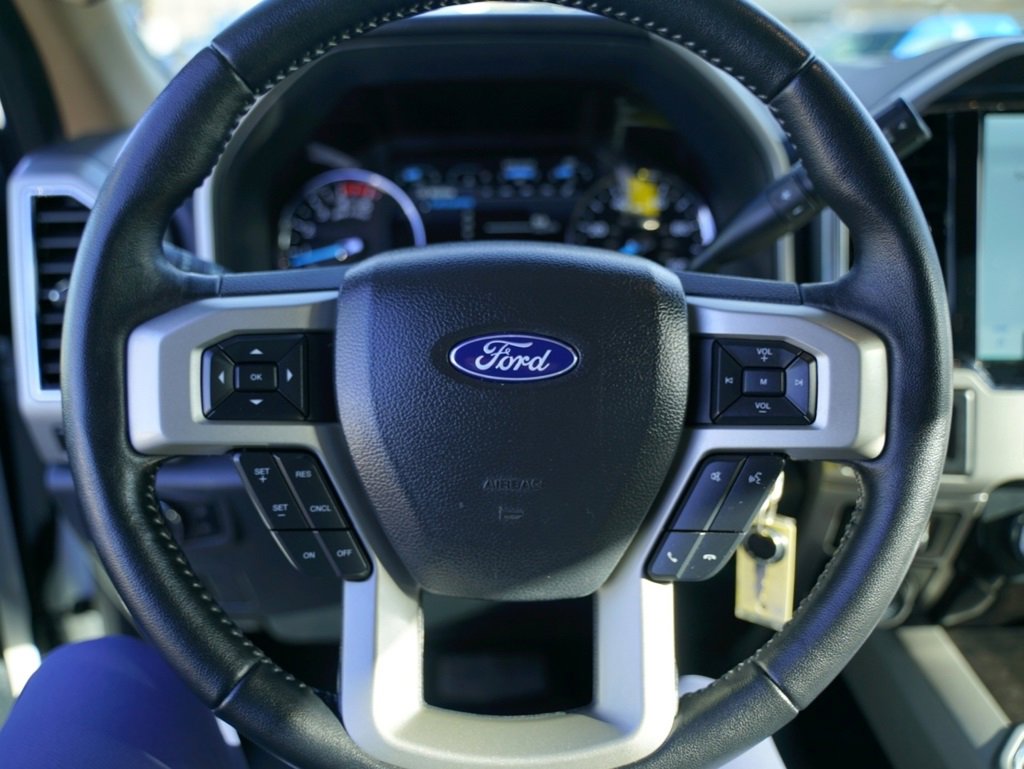 Used 2022 Ford F250 Lariat w/ Chrome Package image 13