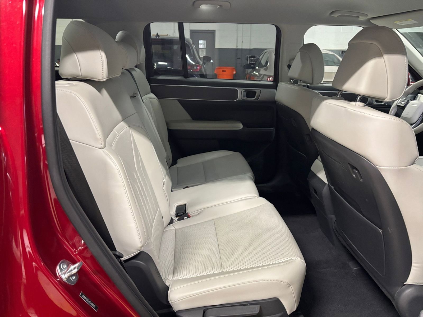 Used 2025 Hyundai Santa Fe SEL image 37