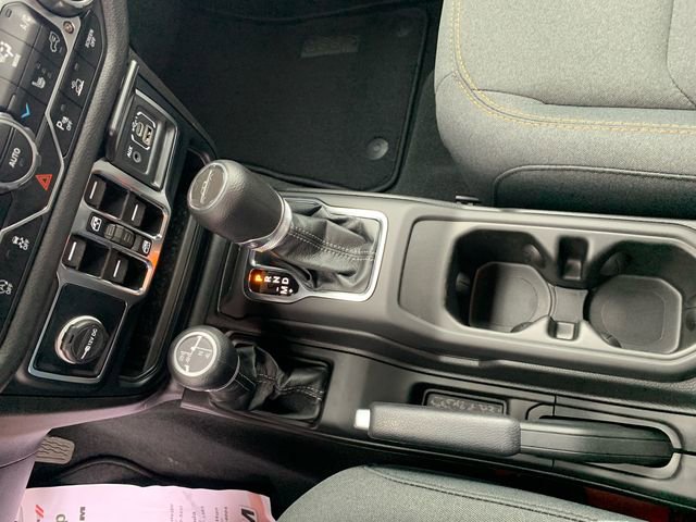 New 2024 Jeep Gladiator Sport image 42