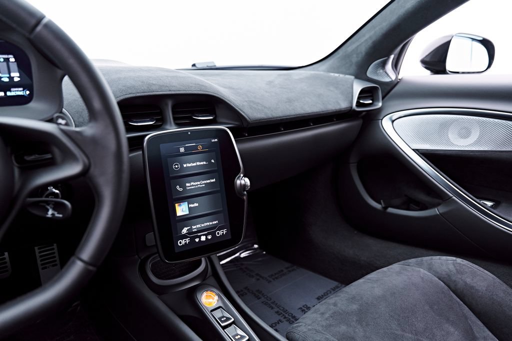 Used 2026 McLaren Artura RWD image 78