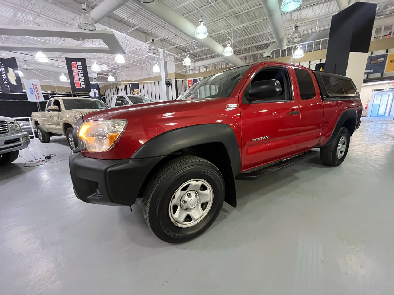 Used 2015 Toyota Tacoma 4x4 Access Cab V6 image 2