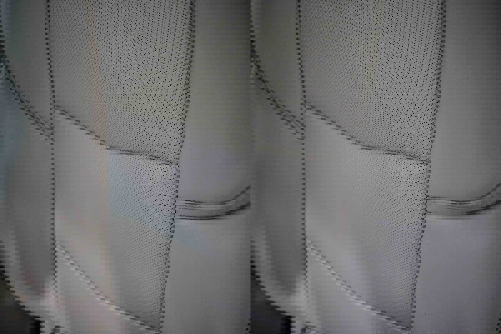 Used 2018 Cadillac Escalade Premium Luxury image 25