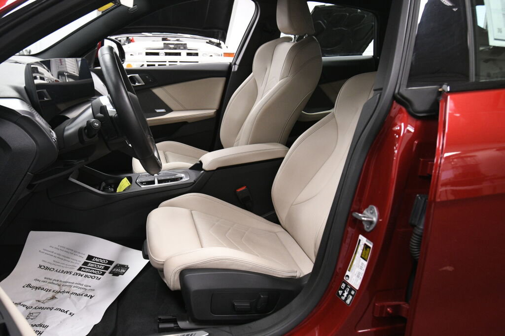 Used 2025 BMW 228i xDrive AWD/4WD image 9