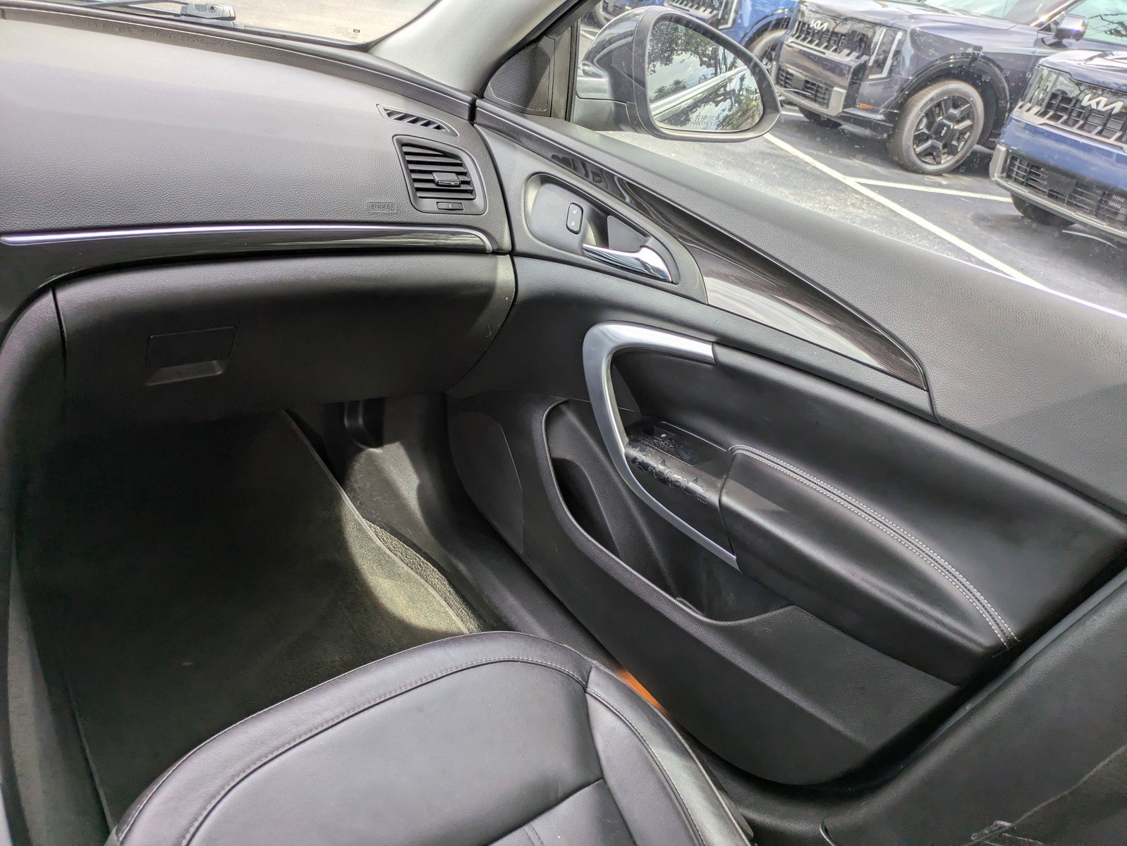 Used 2016 Buick Regal FWD image 13