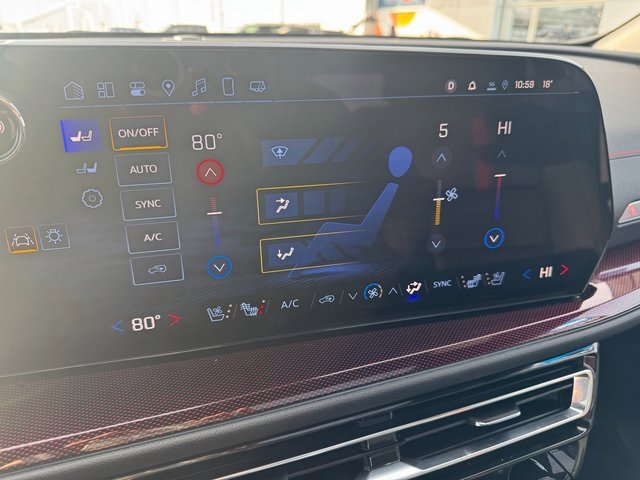 Certified 2025 Chevrolet Traverse RS w/ LPO, Floor Liner Package image 15