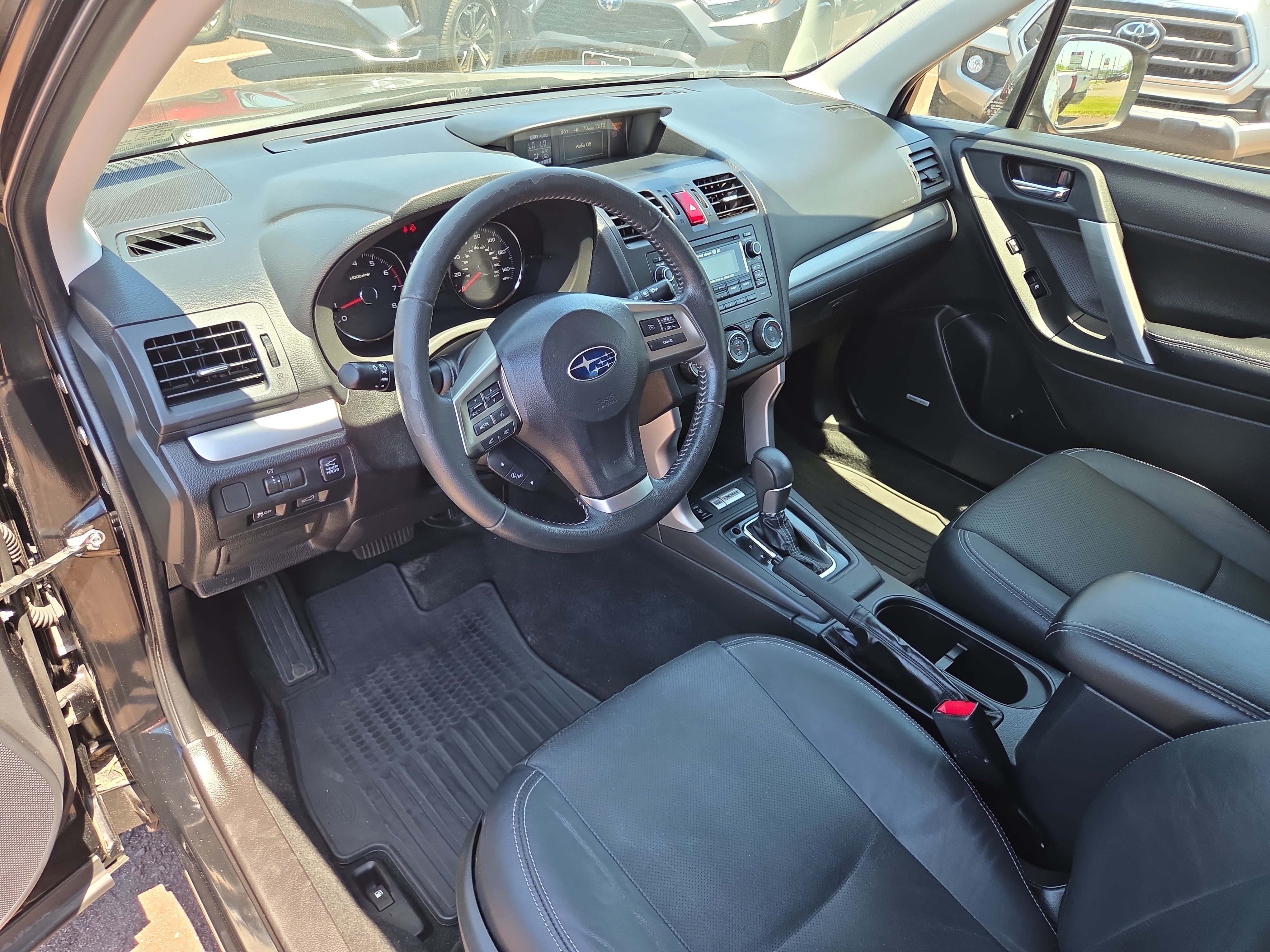 Used 2015 Subaru Forester 2.5i Touring AWD/4WD image 15