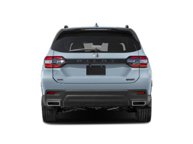 Used 2025 Honda Pilot Sport image 5
