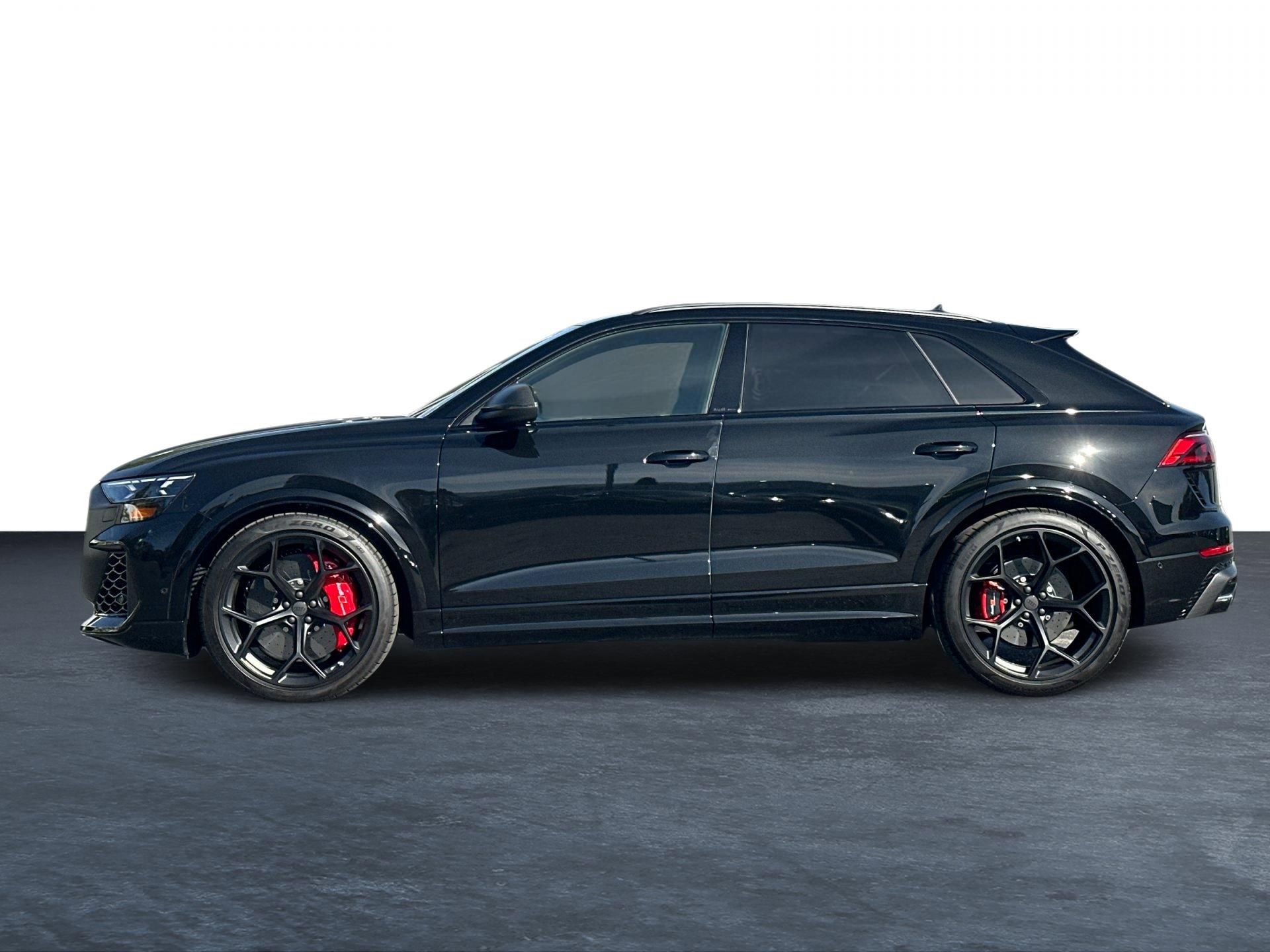 Used 2026 Audi RS Q8 performance image 4