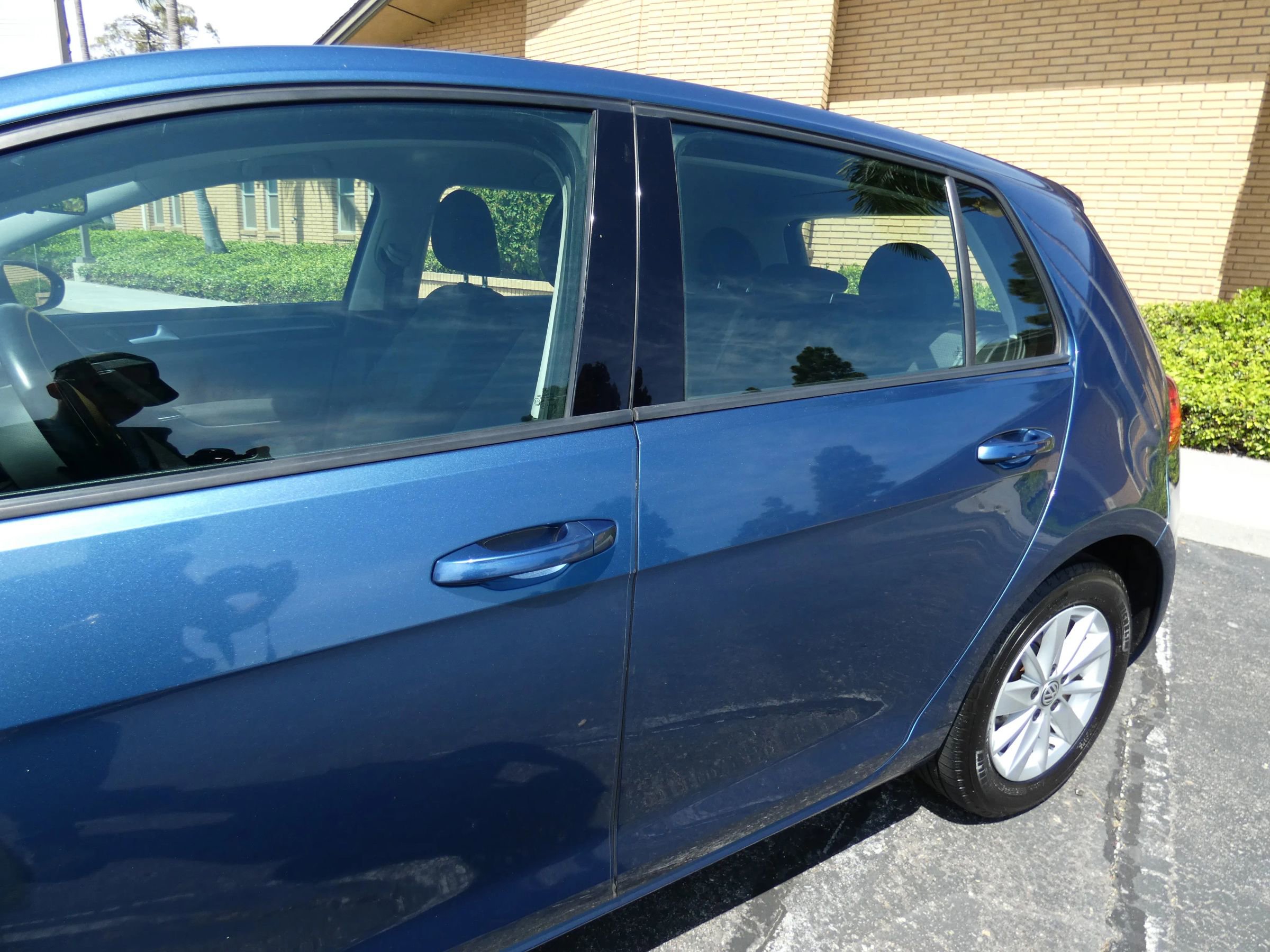 Used 2018 Volkswagen Golf S image 13