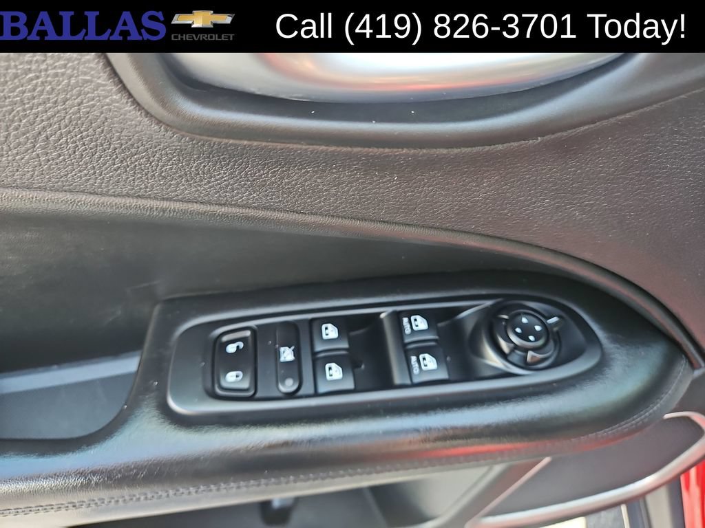 Used 2019 Jeep Compass Latitude FWD image 24