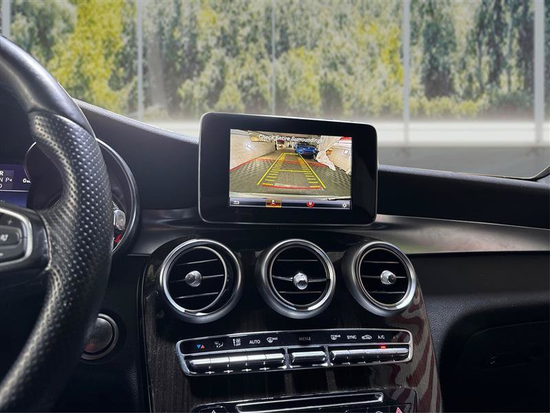 Used 2017 Mercedes-Benz GLC 300 4MATIC image 26