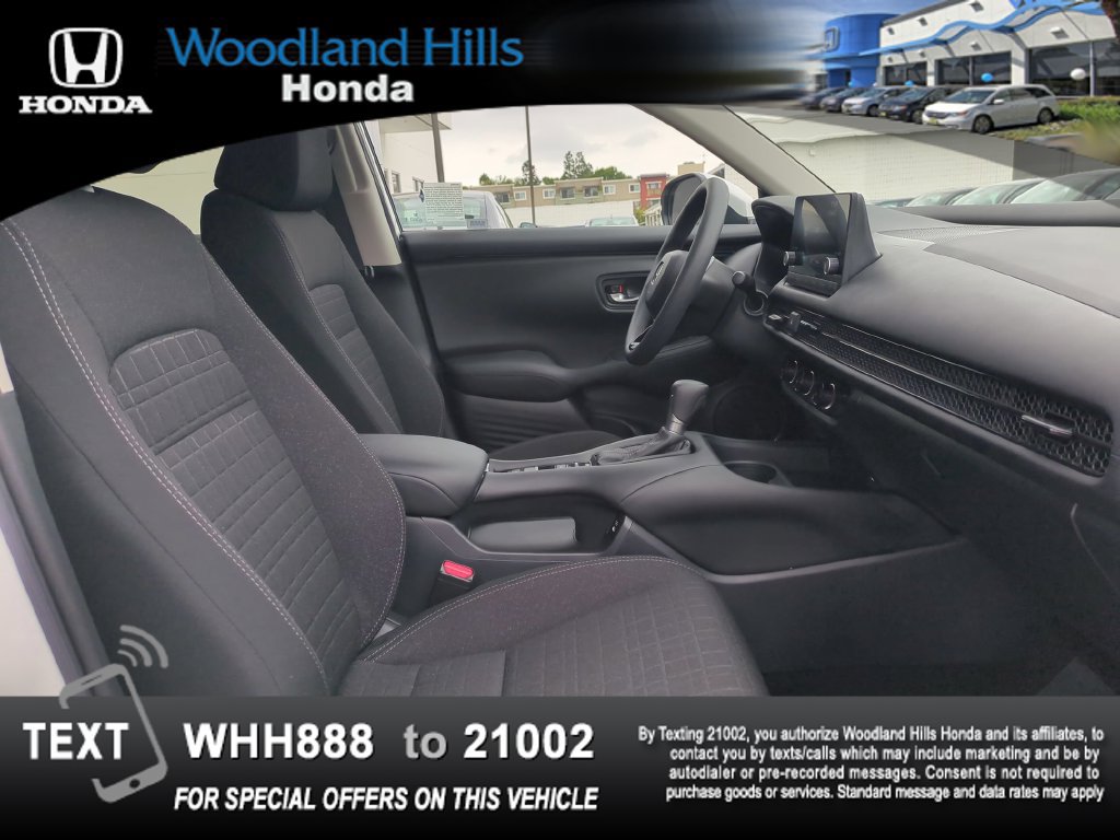 Certified 2025 Honda HR-V LX image 23