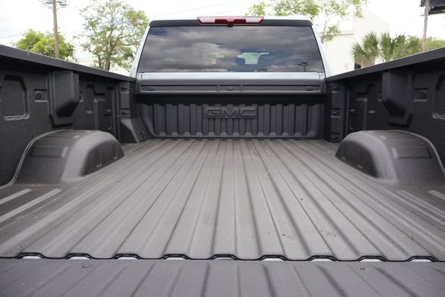 New 2026 GMC Sierra 3500 SLE w/ SLE Value Package AWD/4WD image 21