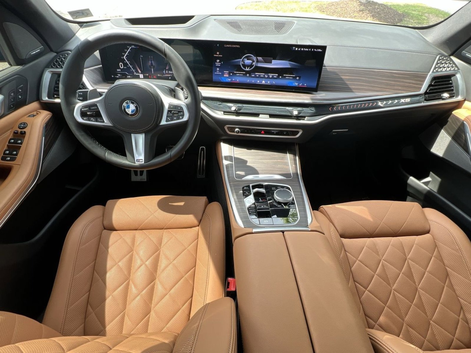 Used 2024 BMW X5 xDrive40i w/ M Sport Package image 24