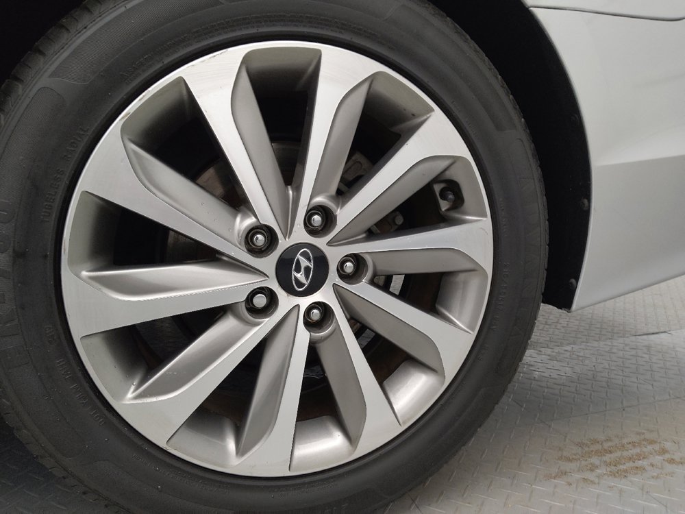 Used 2015 Hyundai Sonata Sport image 31