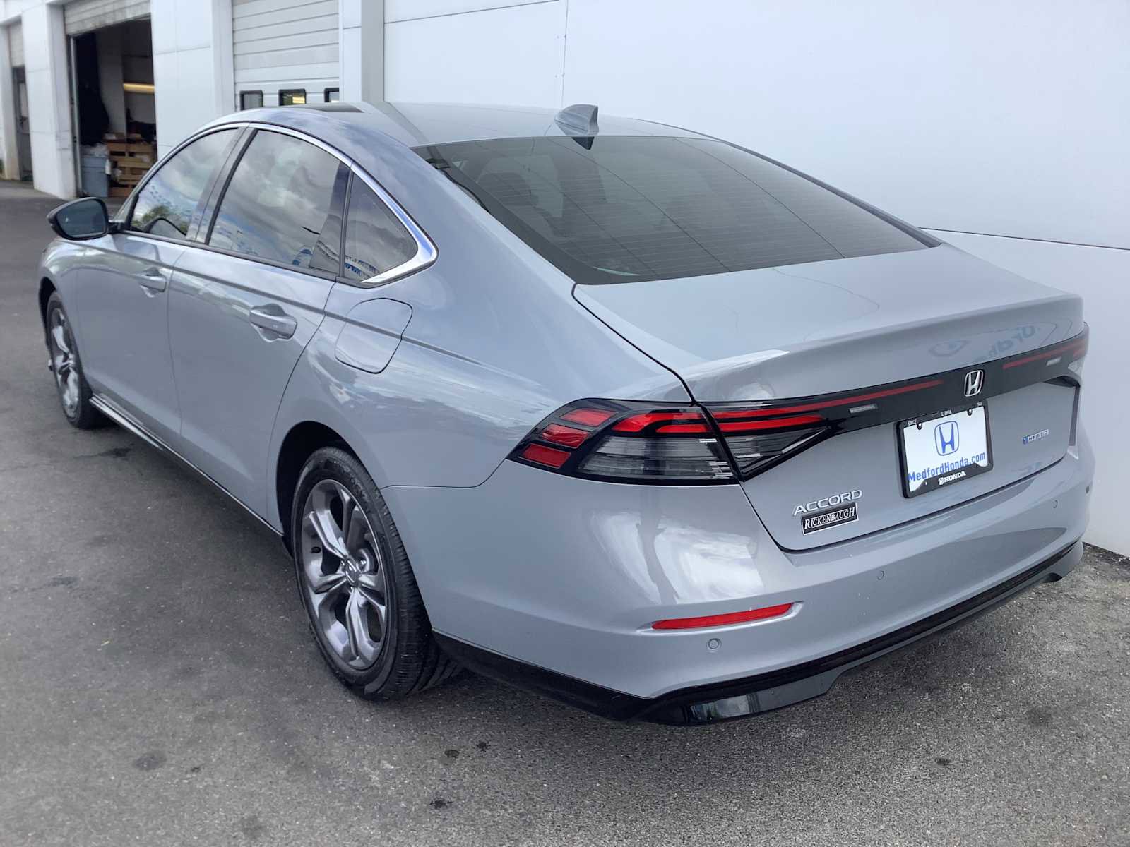 Used 2025 Honda Accord EX-L image 4
