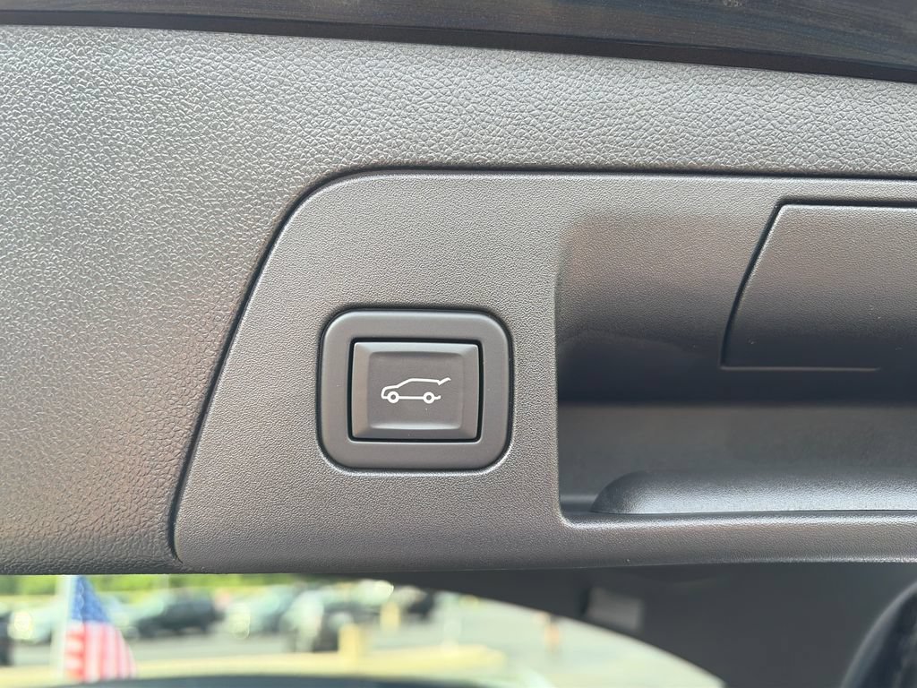 Certified 2023 Buick Envision Avenir AWD/4WD image 32