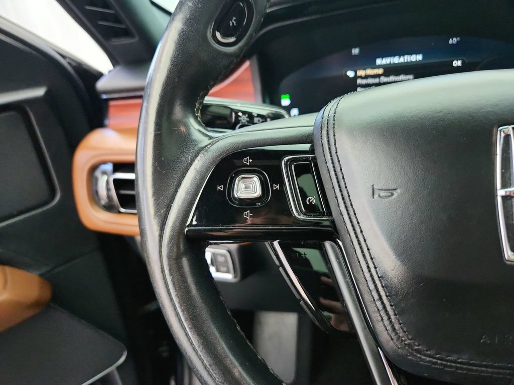 Used 2021 Lincoln Aviator Reserve w/ Elements Package Plus AWD/4WD image 25