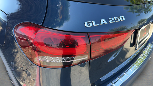 Used 2022 Mercedes-Benz GLA 250 image 37