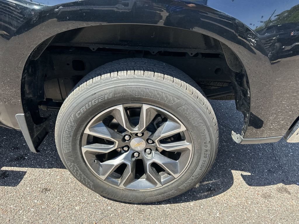 Used 2023 Chevrolet Silverado 1500 LT AWD/4WD image 33