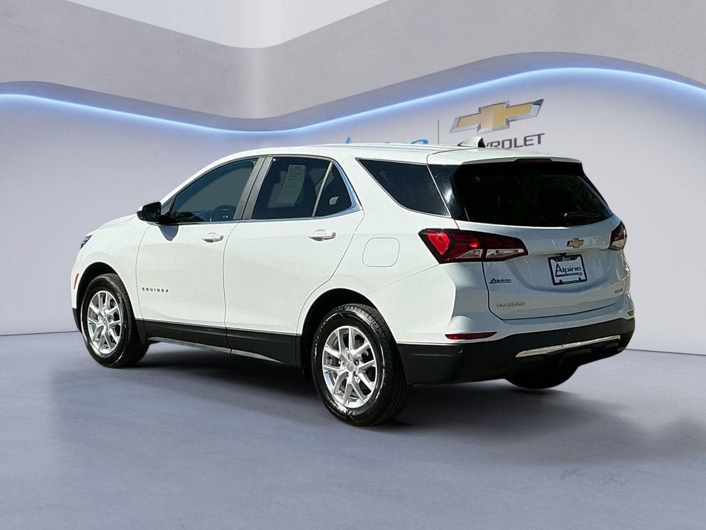 Used 2024 Chevrolet Equinox LT AWD/4WD image 3