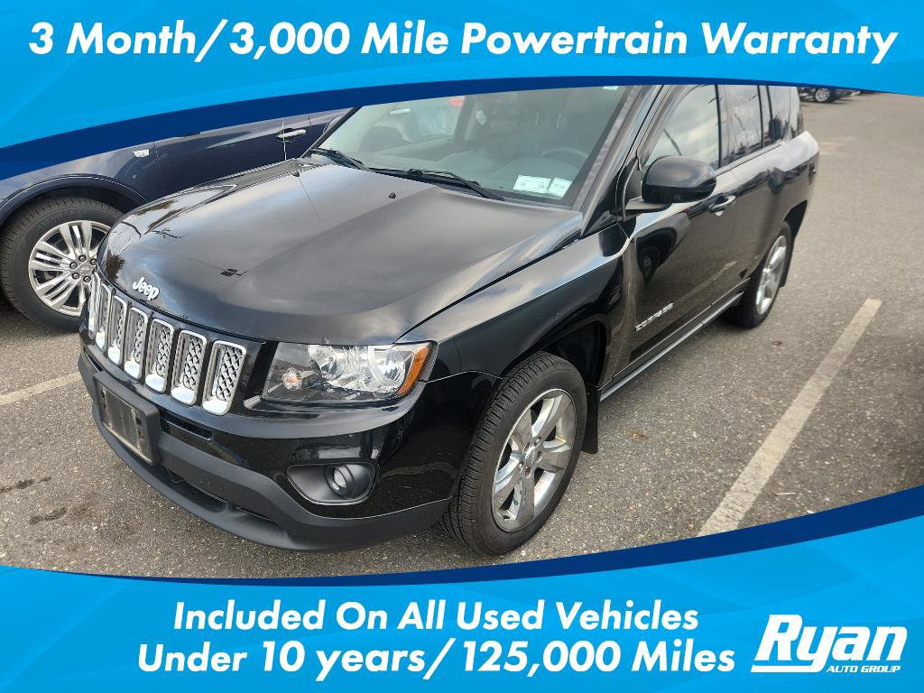 Used 2016 Jeep Compass Latitude image 1