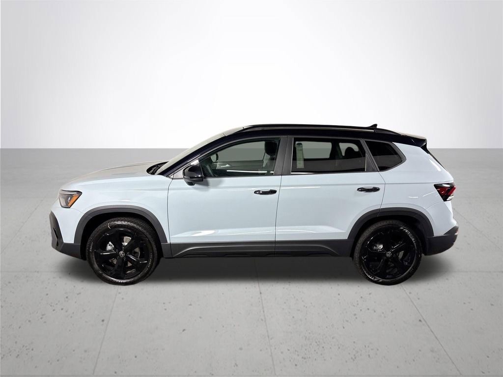 New 2026 Volkswagen Taos SE AWD/4WD image 9