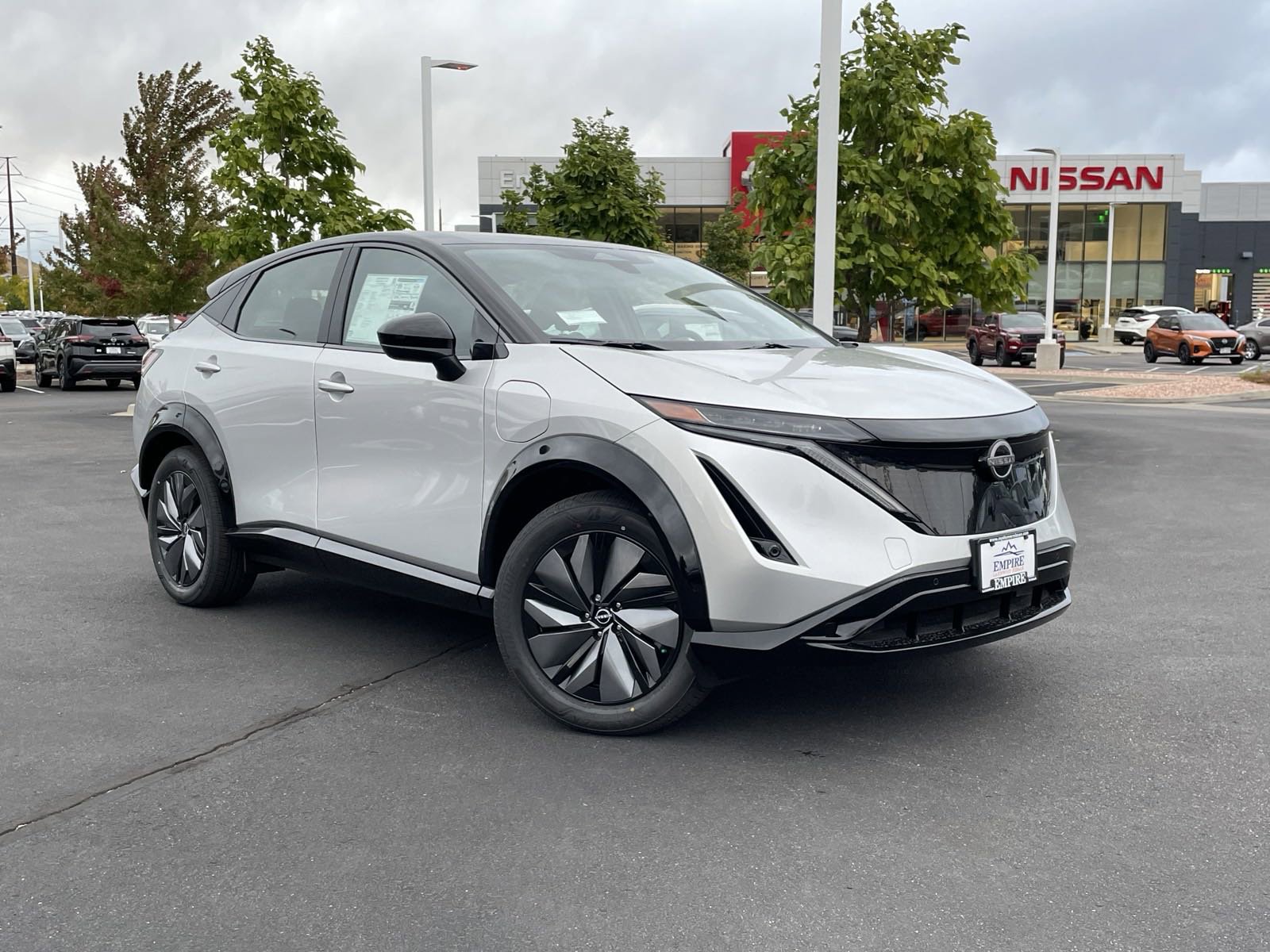 New 2024 Nissan Ariya AWD image 1