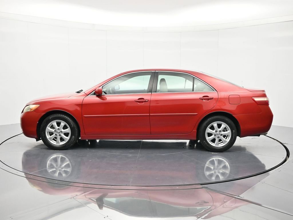 Used 2009 Toyota Camry LE FWD image 8
