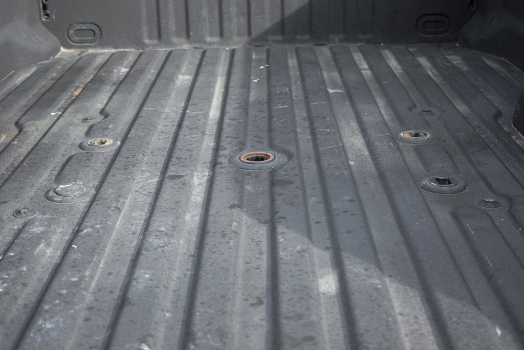 Used 2017 Ford F350 Lariat w/ Lariat Value Package image 9