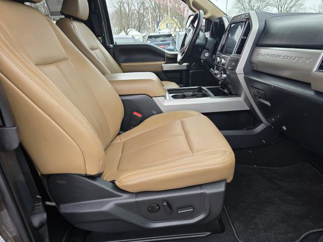 Used 2022 Ford F250 Lariat w/ Chrome Package image 10