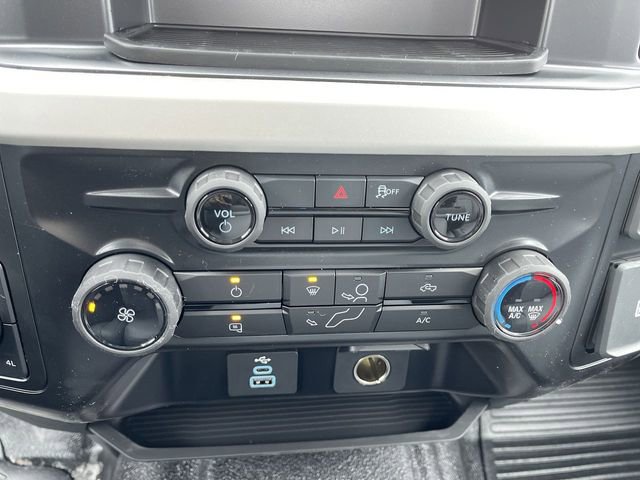 New 2026 Ford F250 XL w/ XL Chrome Package image 19