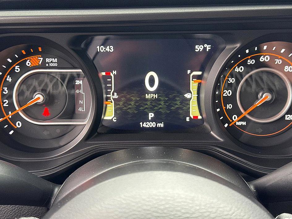 Used 2025 Jeep Wrangler Unlimited Rubicon image 17