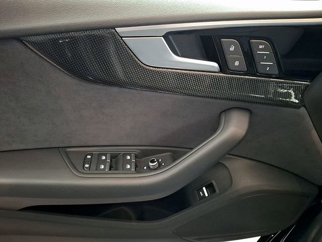 Used 2025 Audi S5 Premium image 12