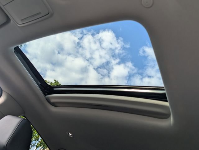 Certified 2025 Acura ADX FWD image 23